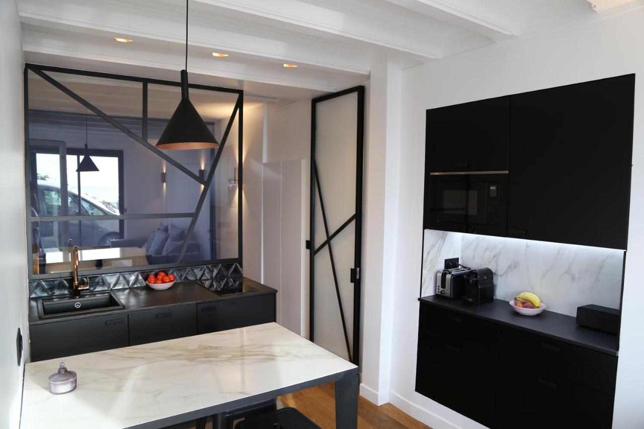 Appartement Face Mer Avec Terrasse Et Parking Trouville-sur-Mer Eksteriør bilde