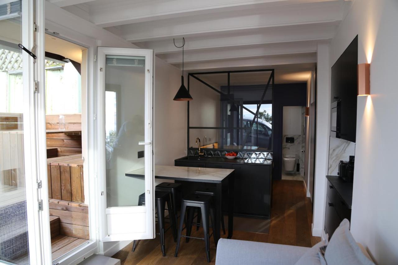 Appartement Face Mer Avec Terrasse Et Parking Trouville-sur-Mer Eksteriør bilde